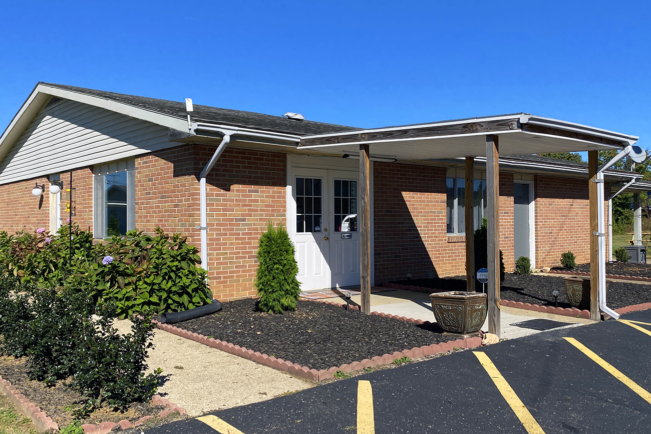 Lake Logan Inn office building